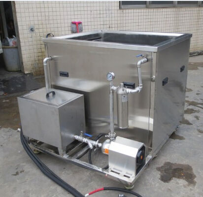 Nettoyeur à ultrasons industriel pour les pièces de moteurs et d'aéronefs